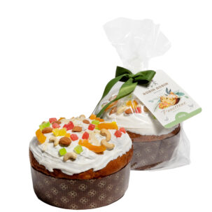Panettone with candied fruits